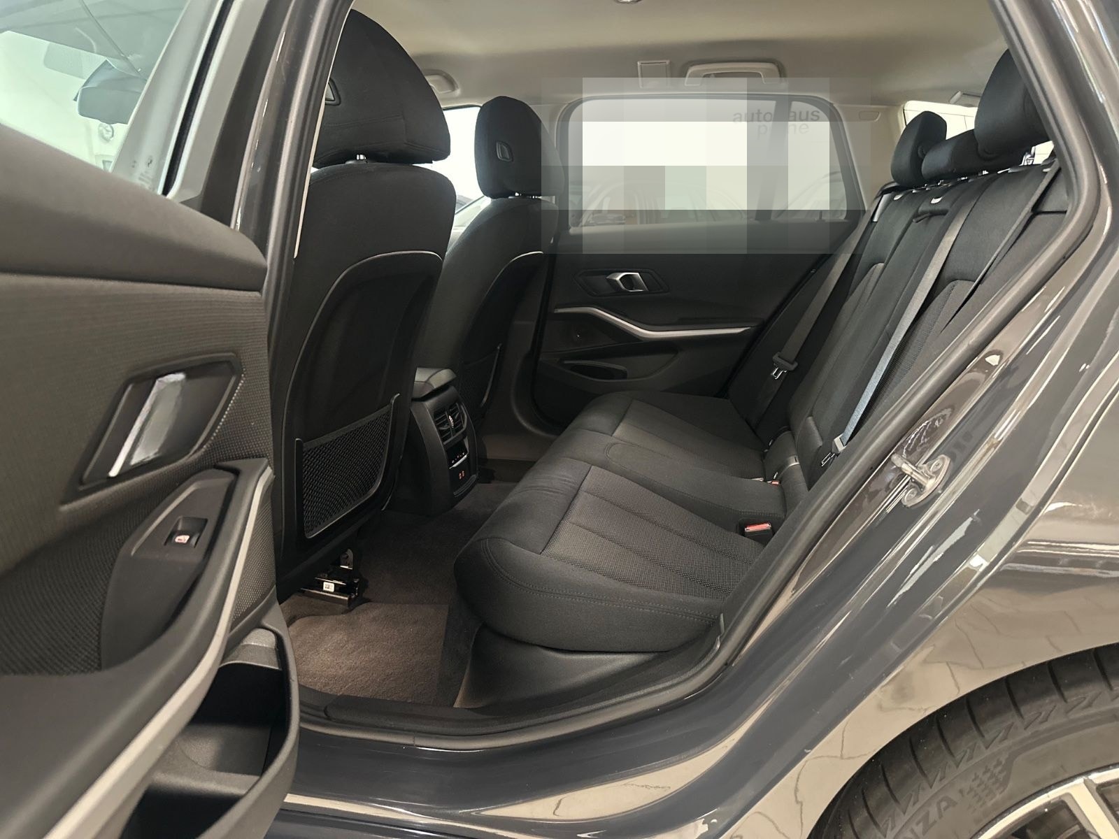 BMW 320e Advantage SAG/Navi/ParkAss/Tempomat/Hi-Fi foto 19