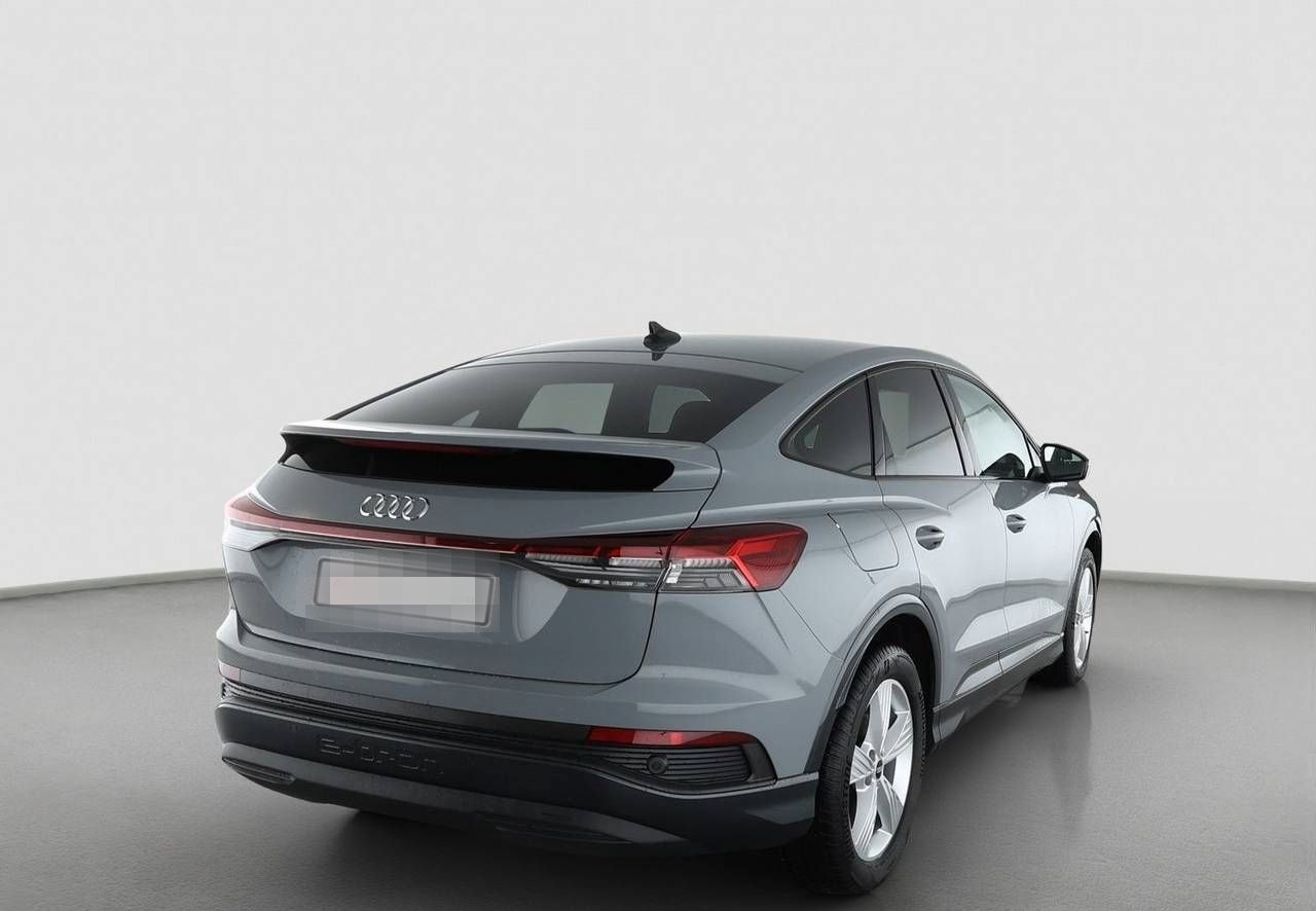 Audi Q4 Sportback e-tron 45 e-tron 210 kW ACC AHK AUT foto 3