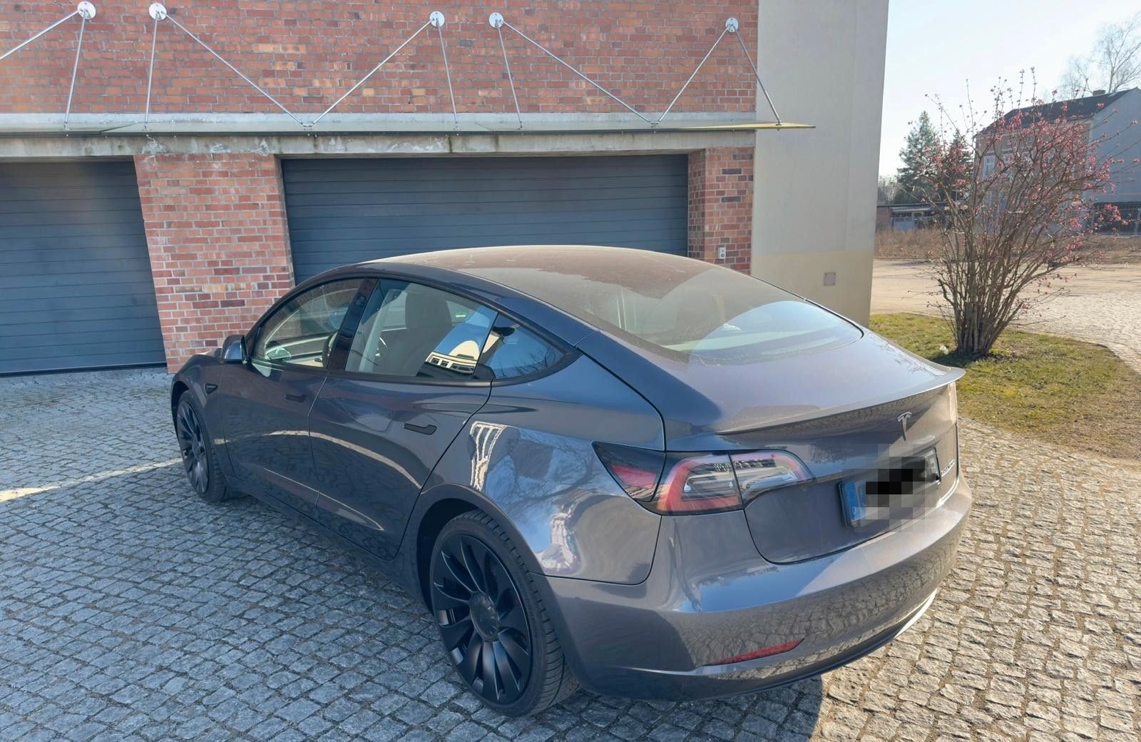 Tesla Model 3 Performance Dual AWD Lift foto 10
