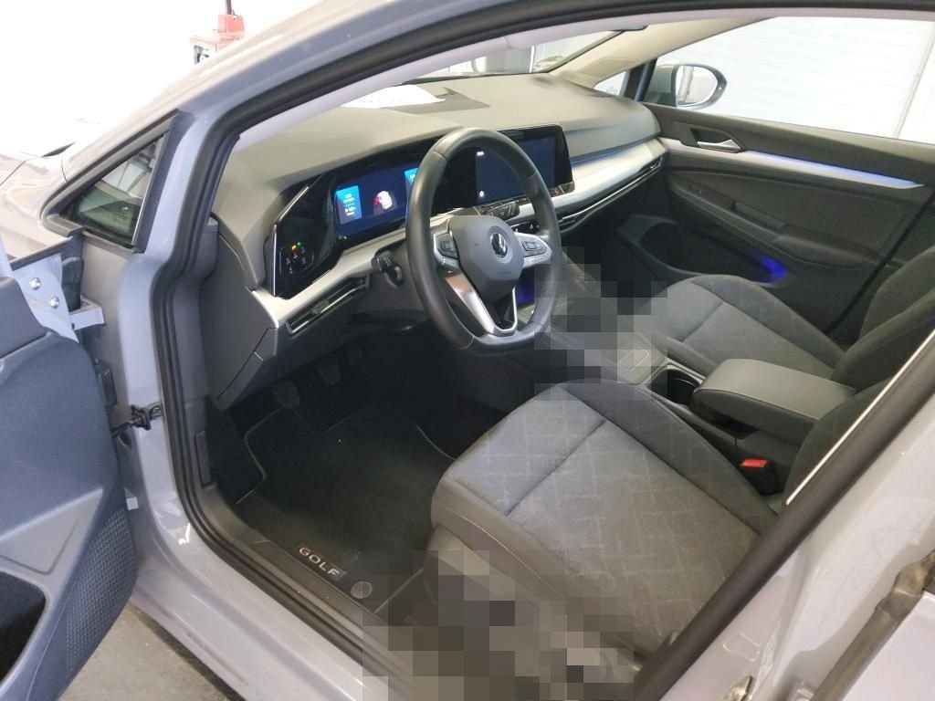 Volkswagen Golf VIII 1.5 TSI Life foto 7