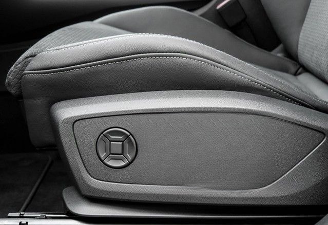 Audi Q3 Sportback 35 S LINE BLACKPAK CAM LM19 EKLAPPE foto 15