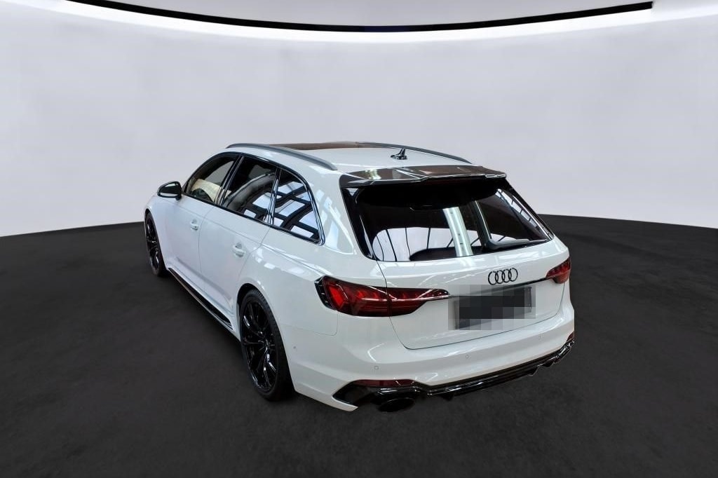 Audi RS4 Avant 2.9 TFSI quattro Last Edition RS-Dynam foto 3