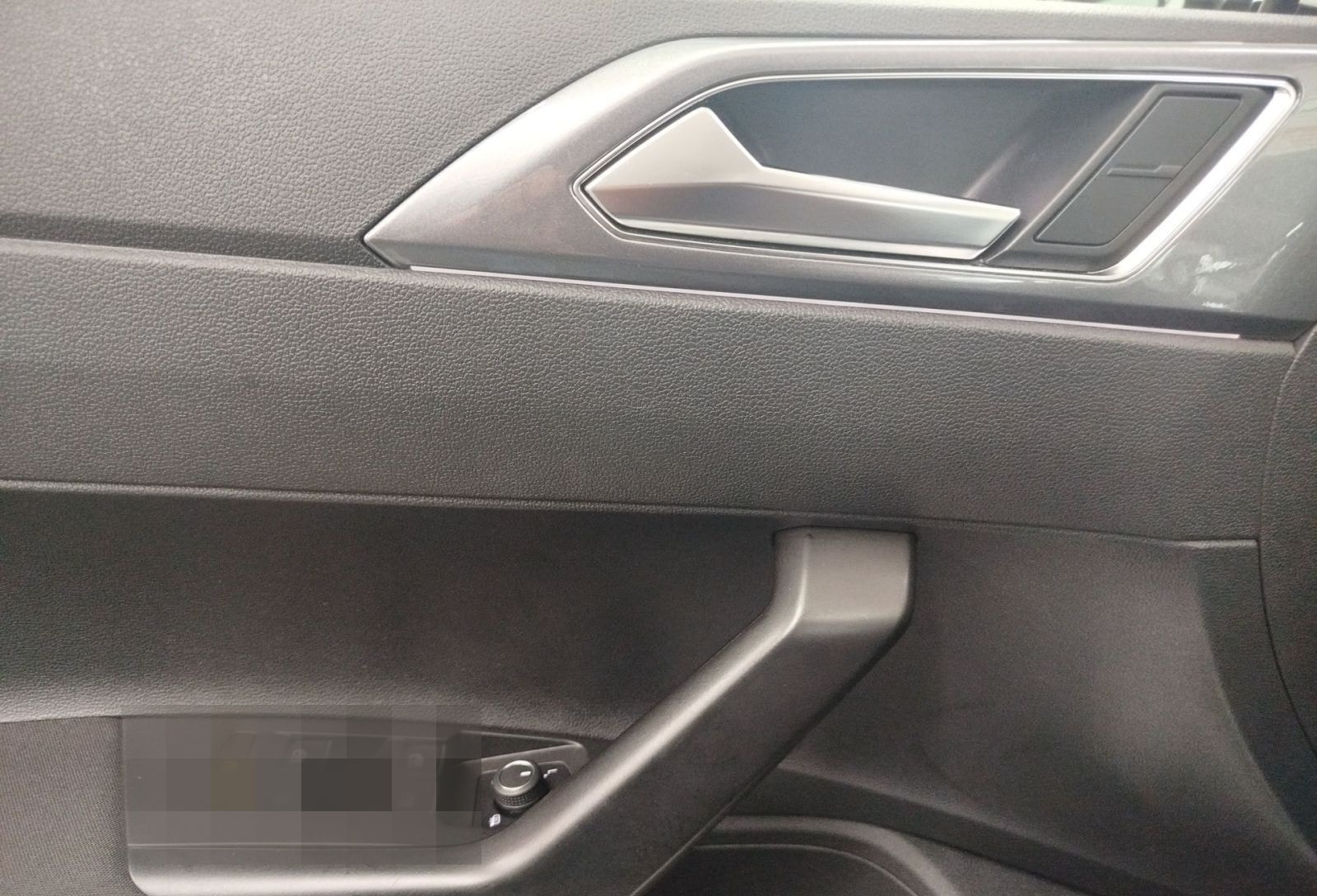 Volkswagen Polo 2.0 TSI DSG GTI FrontAssist IQ.Light DAB+ foto 7