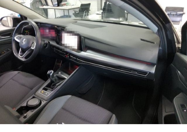 Volkswagen Golf VIII 2.0 TDI Active Navi ACC DAB+ LED Front foto 3