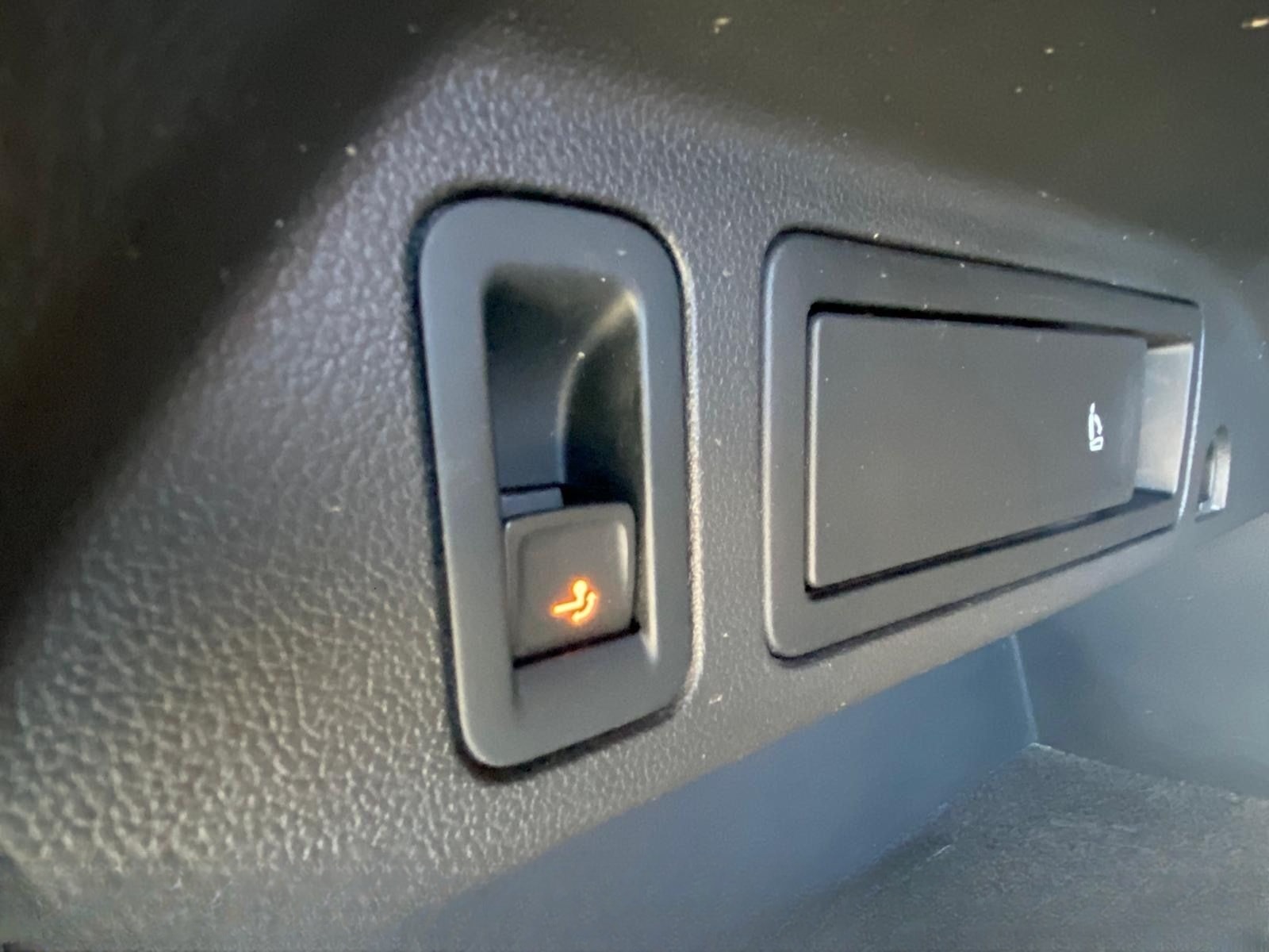 Volkswagen Tiguan Highline 4Motion LED AHK Pano Navi Dynaud foto 14