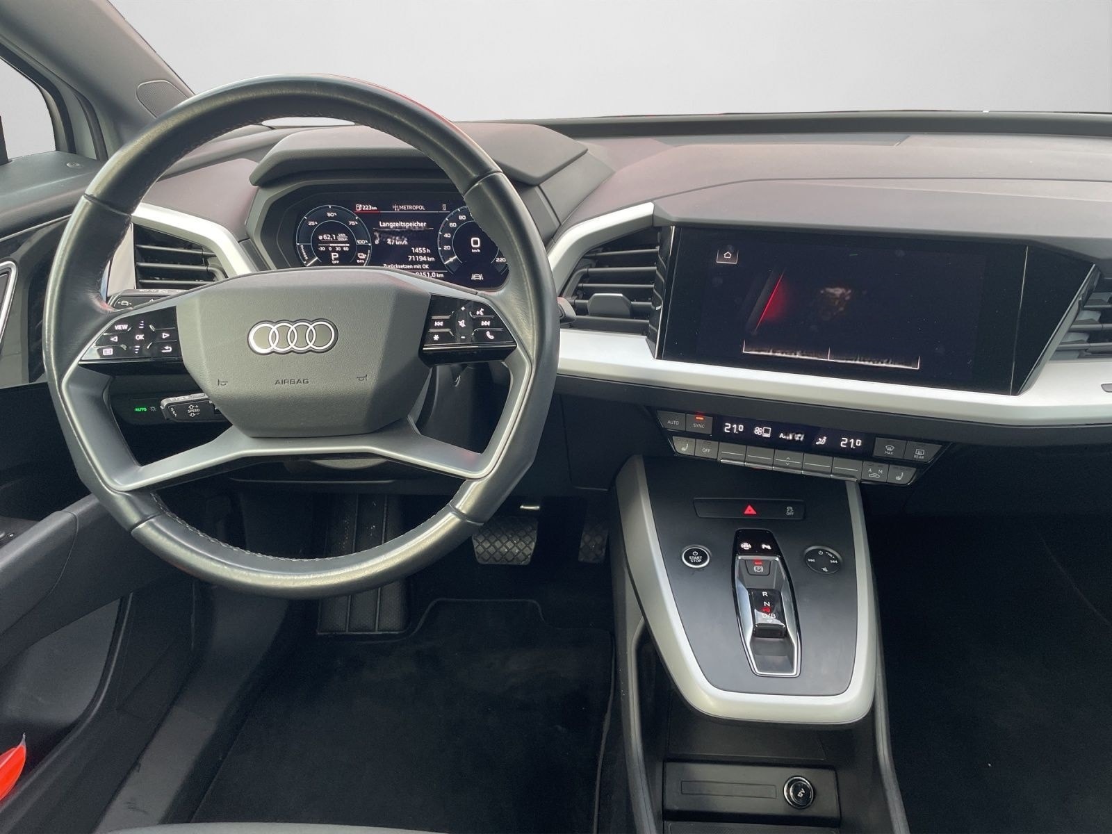 Audi Q4 e-tron 35 e-tron 125 kW SITZHZG PDC CONNECT foto 3