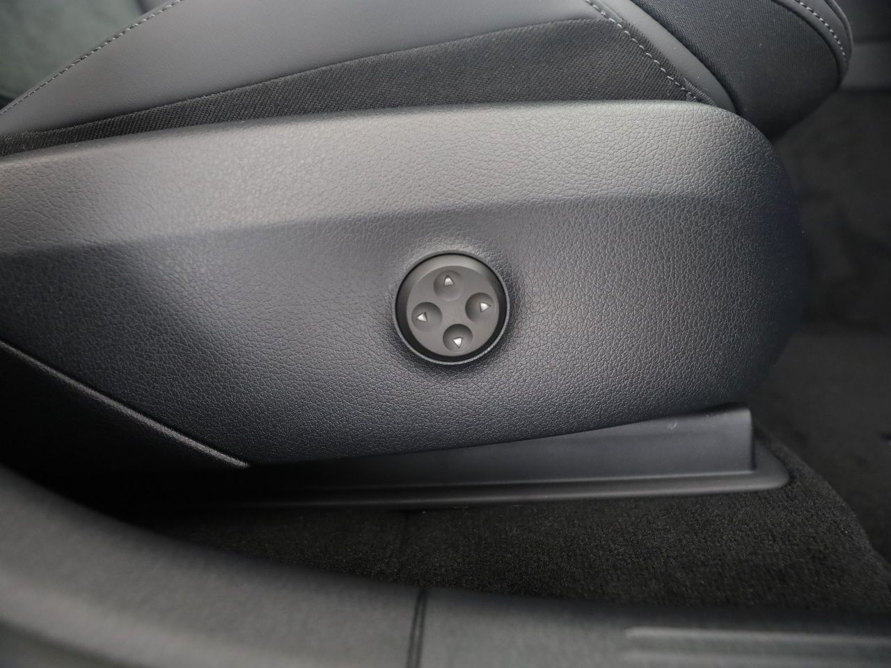 Mercedes-Benz GLC 300 de 4M AMG Digital Light Night Burmester foto 19