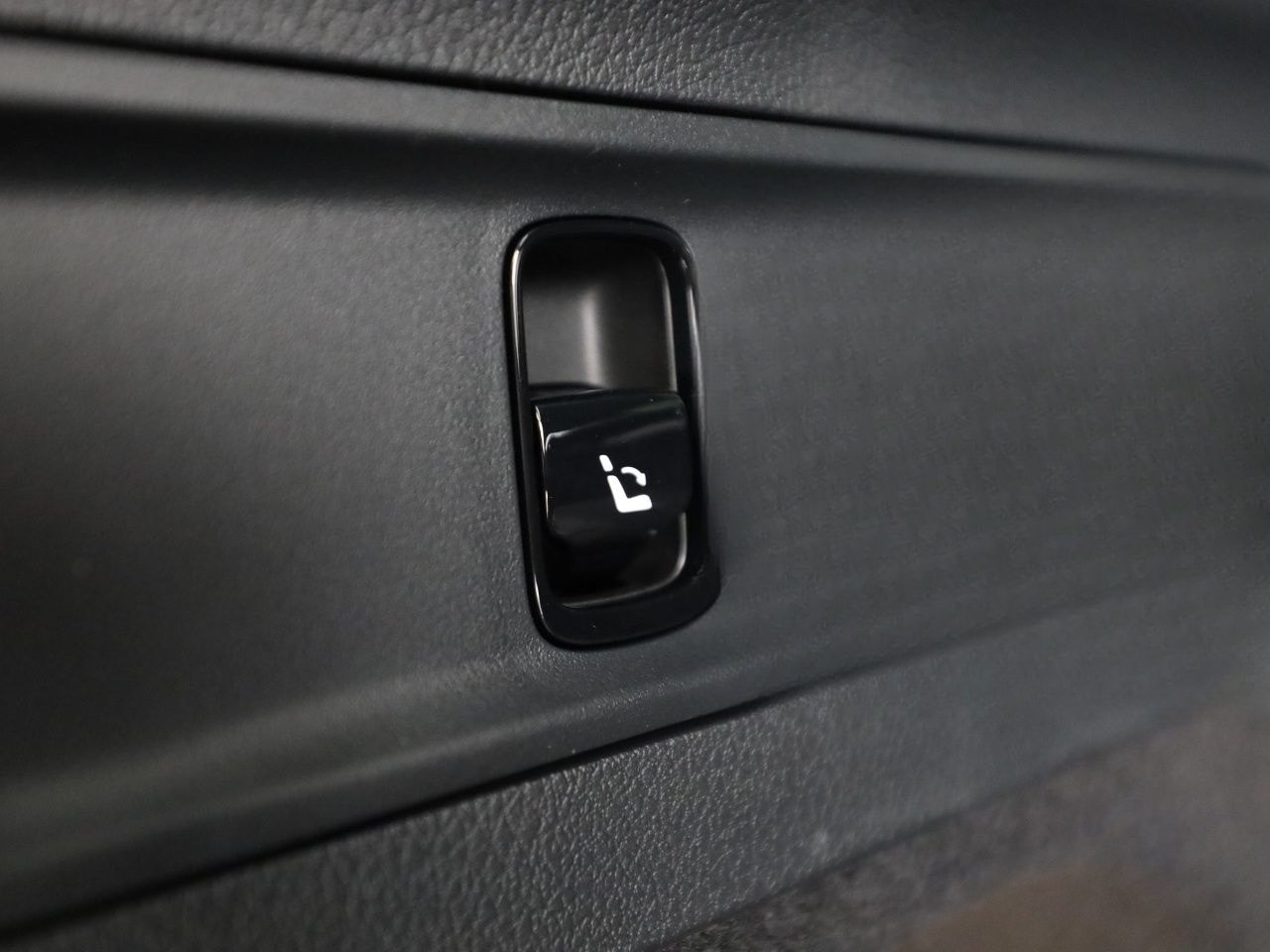 Mercedes-Benz GLC 300 de 4M AMG Digital Light Night Burmester foto 25