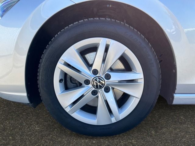 Volkswagen Golf VIII Variant 2.0 TDI DSG Life Navi,AHK,SHZ. foto 14