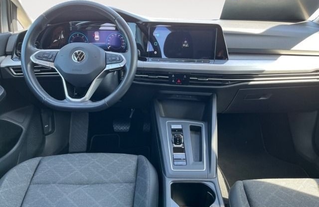 Volkswagen Golf VIII Variant 2.0 TDI DSG Life Navi,AHK,SHZ. foto 10