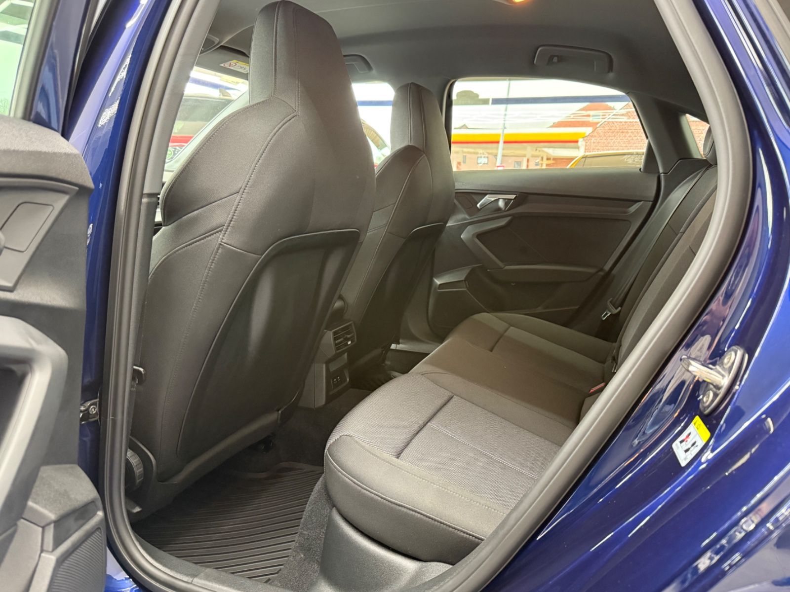 Audi A3 Limousine 30 TDI S line Mwst 19% 1Hand foto 20