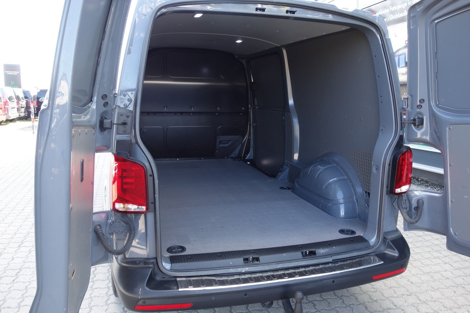 Volkswagen T6.1 Transporter Lang Kasten LED/STDHZG/AHK/ACC foto 7
