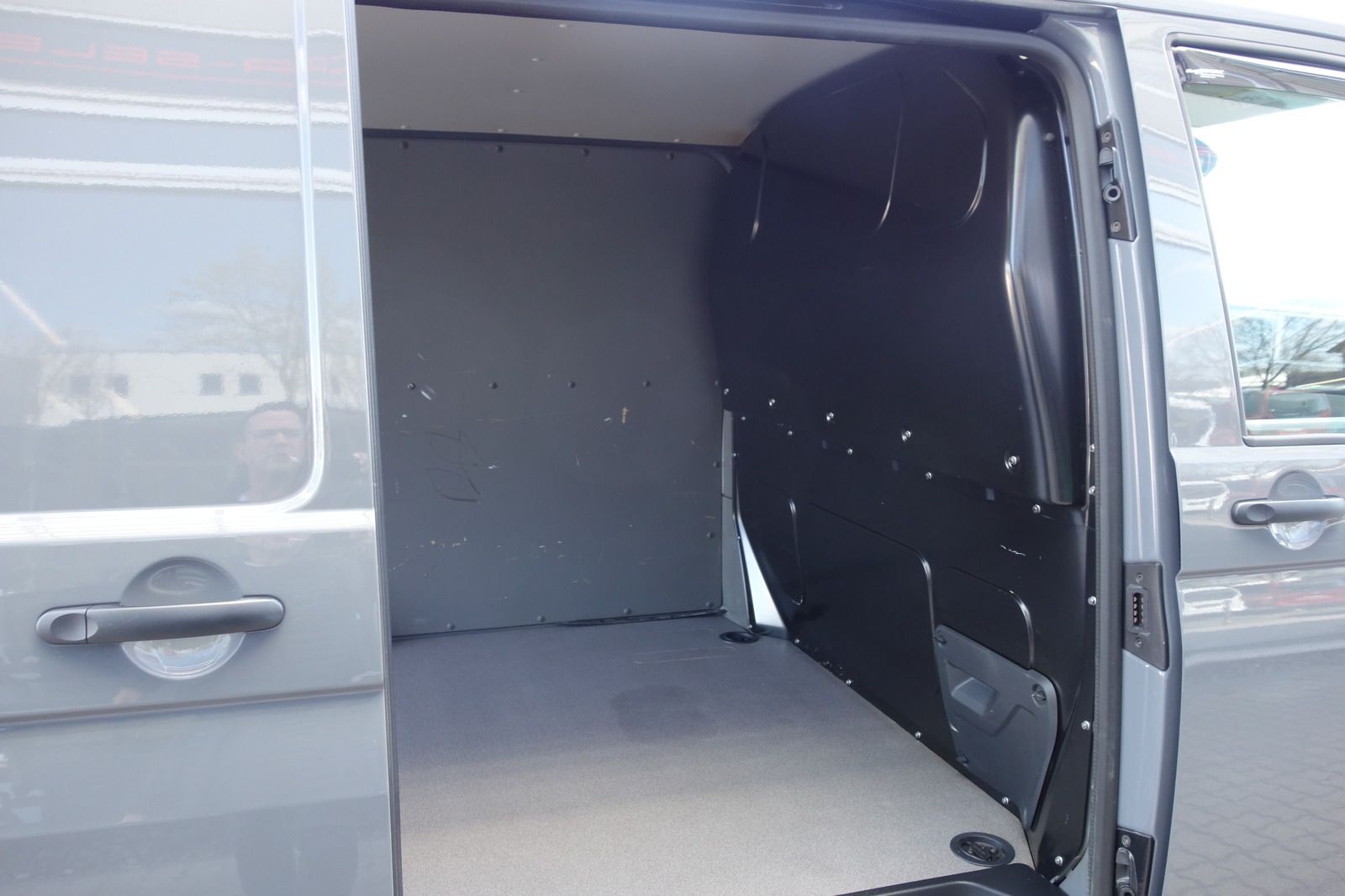 Volkswagen T6.1 Transporter Lang Kasten LED/STDHZG/AHK/ACC foto 9