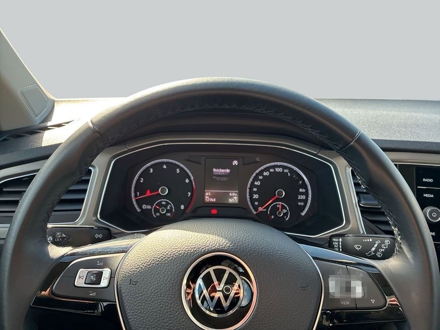 Volkswagen T-Roc Style 1.5 TSI Pano Kamera Navi foto 13