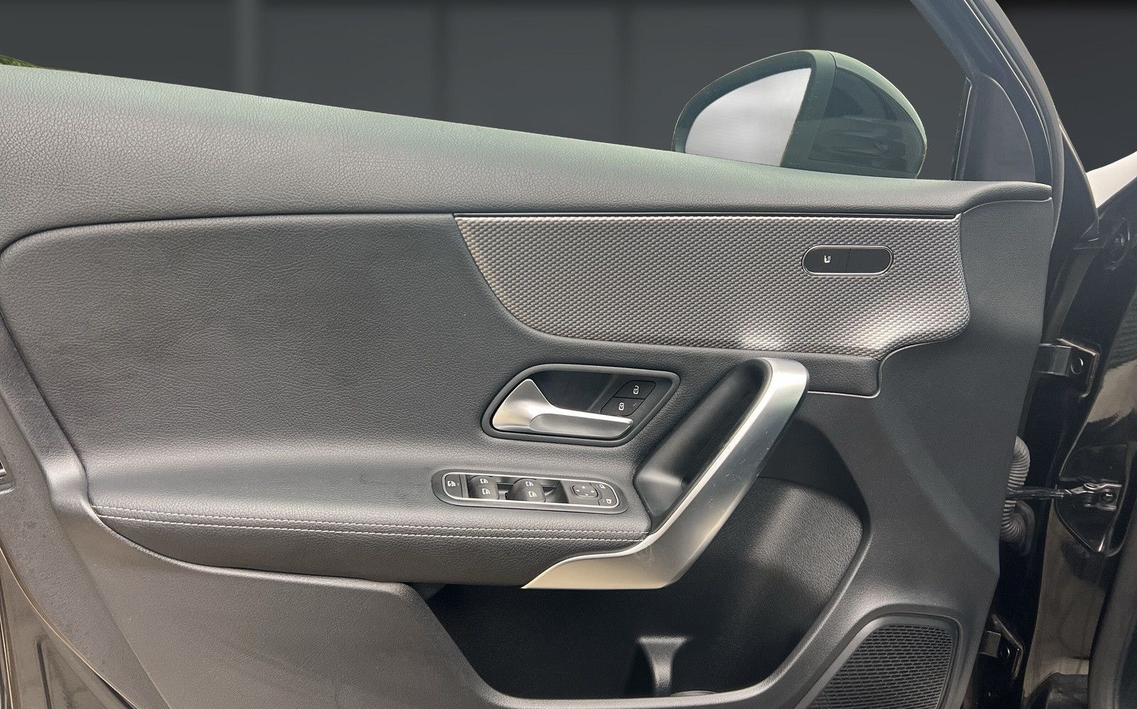 Mercedes-Benz A 200 Progressive Nightpaket MBUX High-LED SHZ foto 13