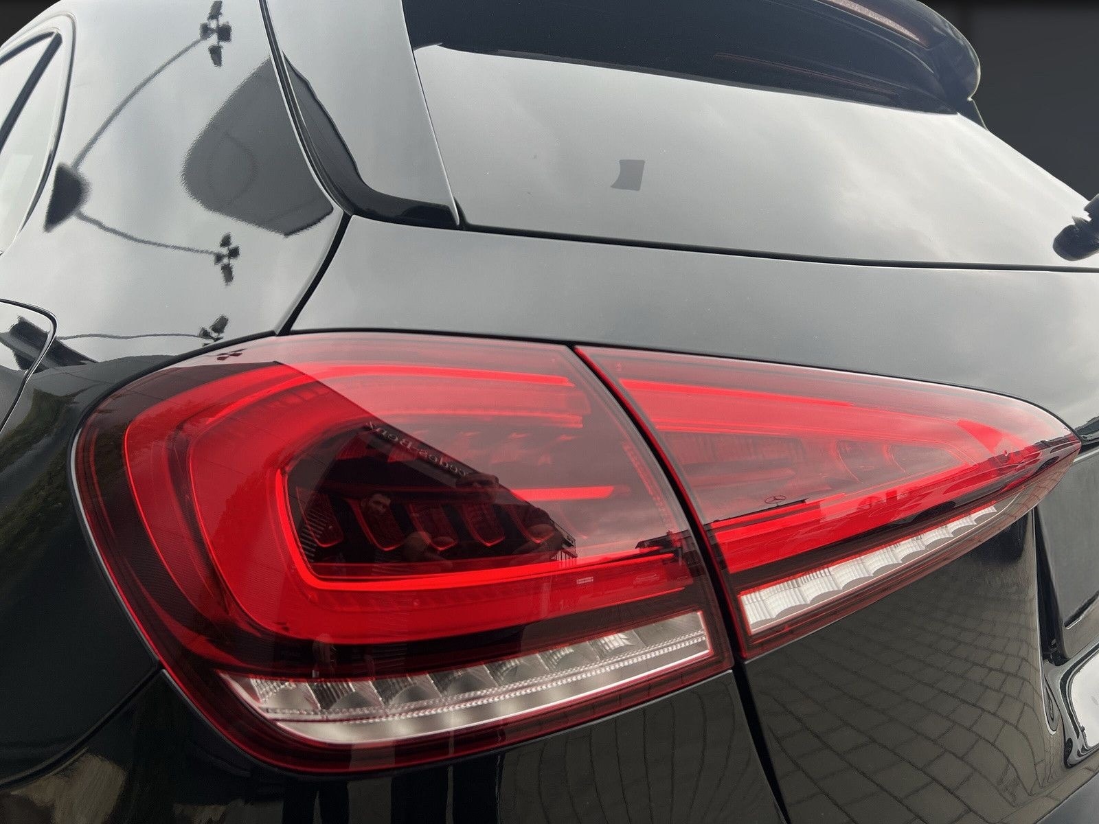 Mercedes-Benz A 200 Progressive Nightpaket MBUX High-LED SHZ foto 7