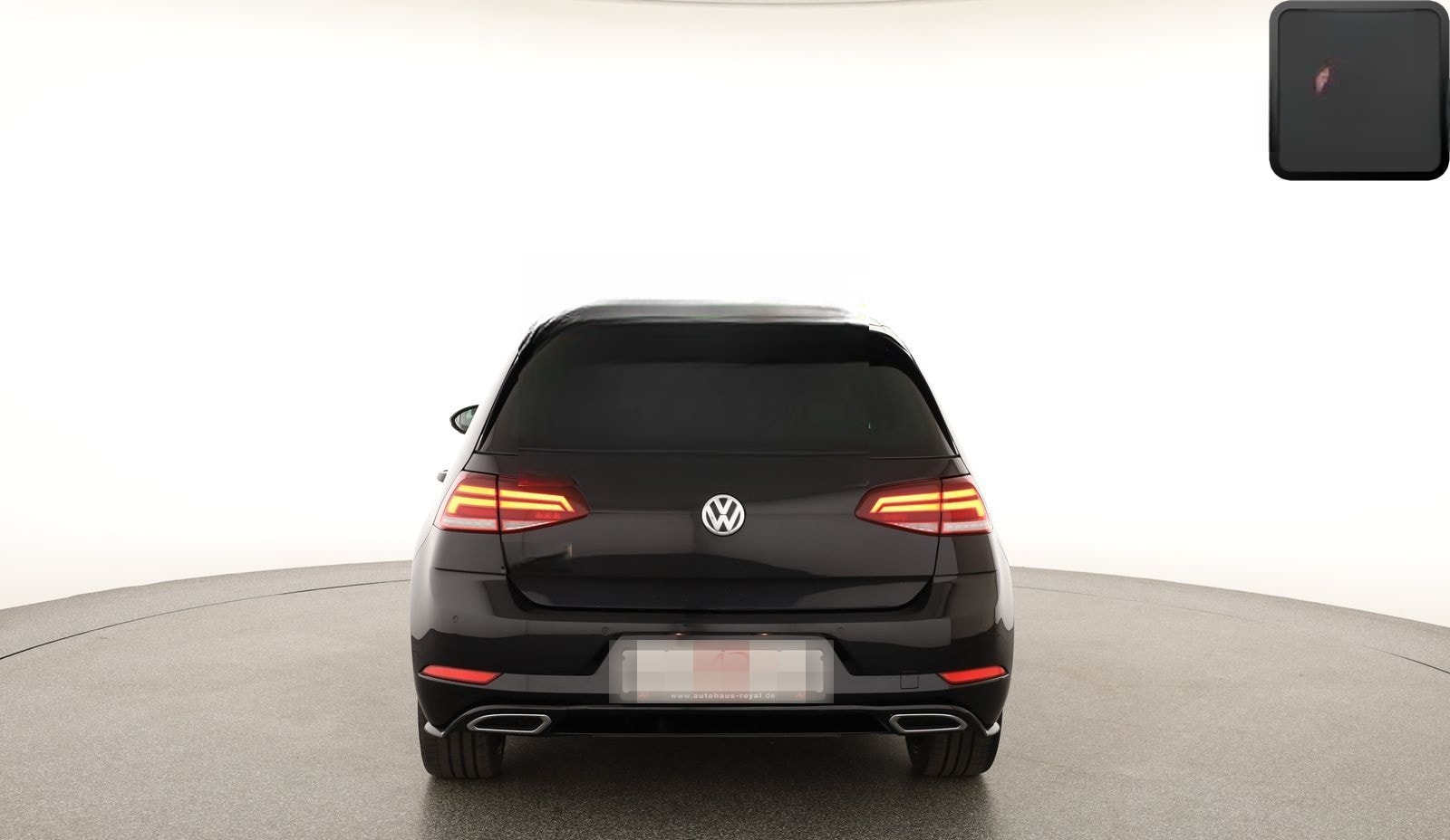 Volkswagen Golf VII 1.5 TSI R LINE PANORAMA,1.HAND,AMBIENTE foto 4