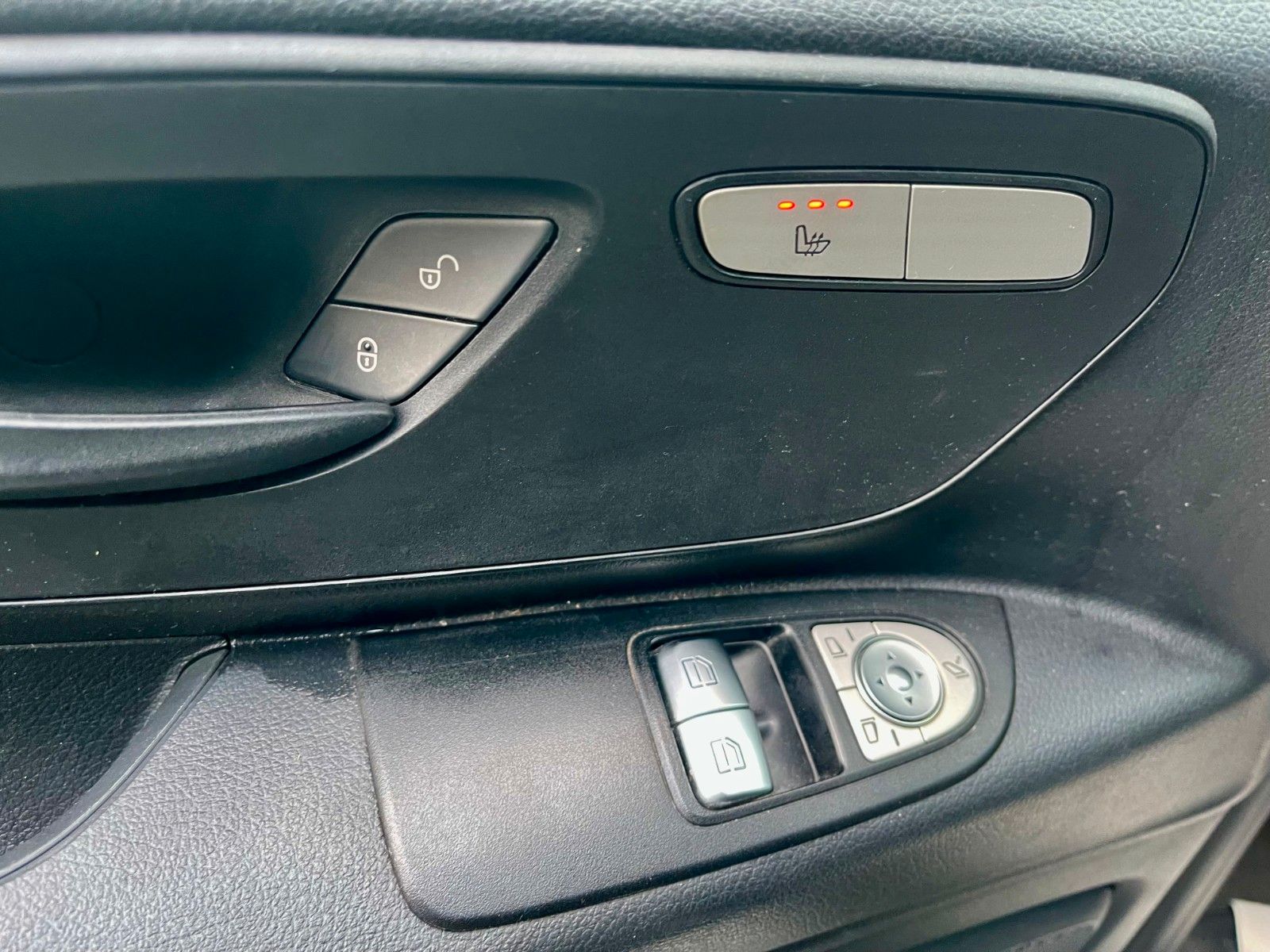 Mercedes-Benz VITO RWD LANG*LED*AHK*KAMERA*PDC*NAVI* foto 19