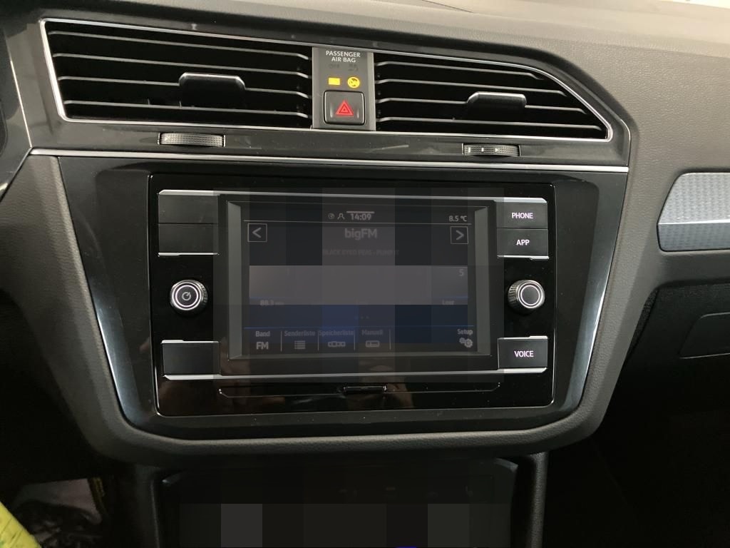 Volkswagen Tiguan TSI Life LED CarPlay ACC PDC SH 18" foto 4