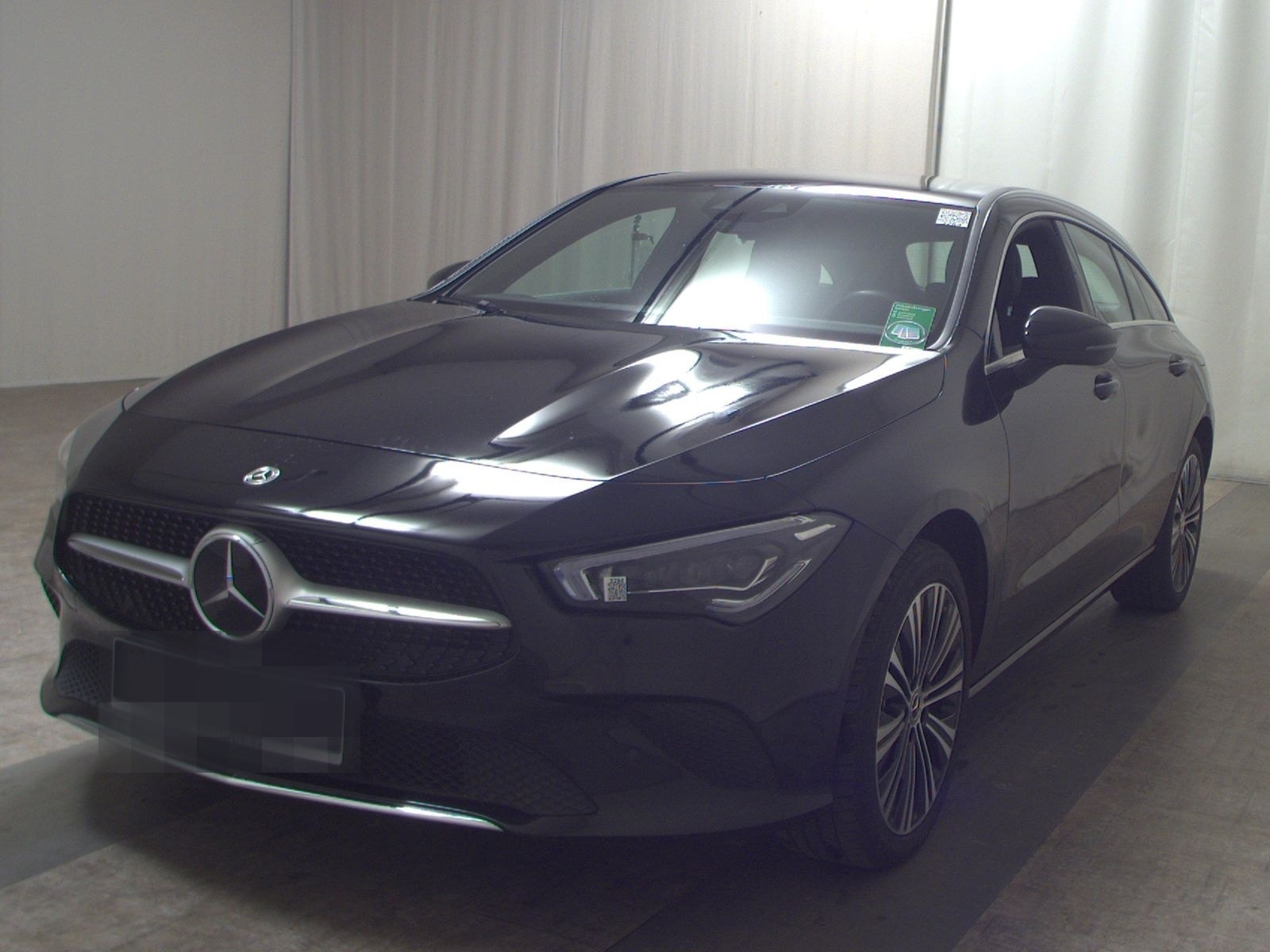Mercedes-Benz CLA 250 Shooting Brake e Progressive Navi MB-LED foto 2