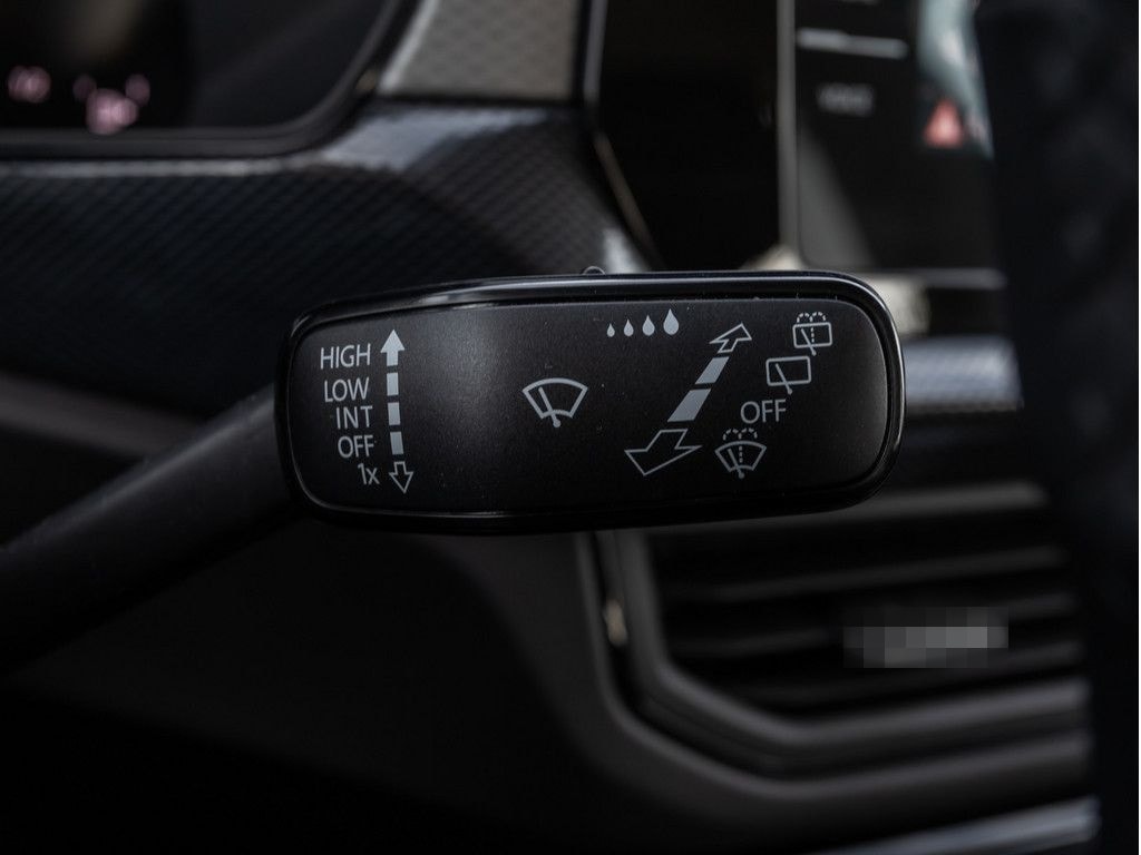 Volkswagen T-Cross Life 1.0 l TSI ACC LED SPURH. SHZ KLIMA foto 24