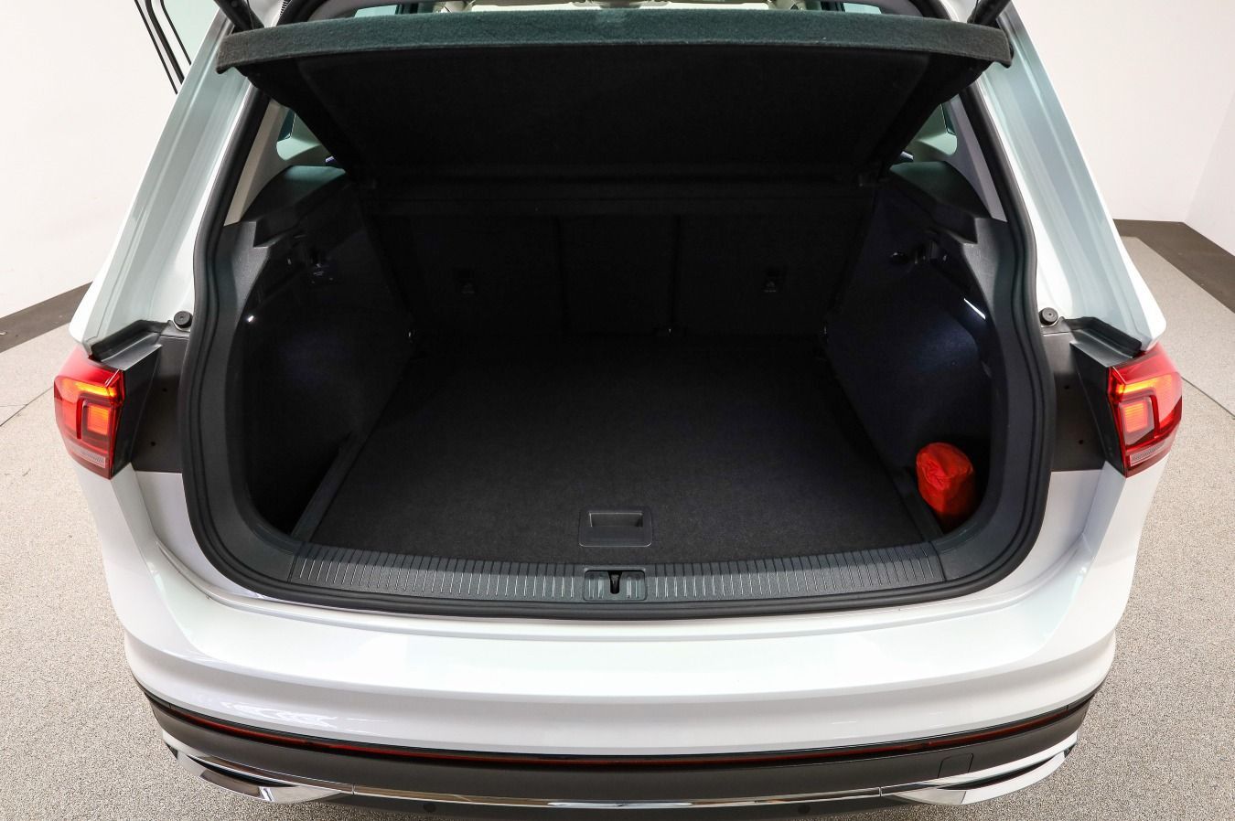 Volkswagen Tiguan 2.0 TDI 4M URBAN SPORT, MATRIX, PANO, AHK foto 25