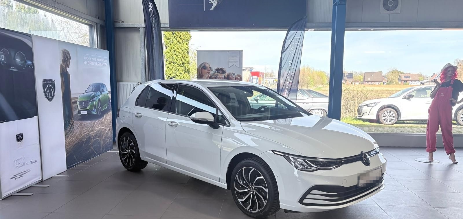 Volkswagen Golf Life 1.5 eTSI CarPlay/ACC/LED/Voll-Assisten foto 3