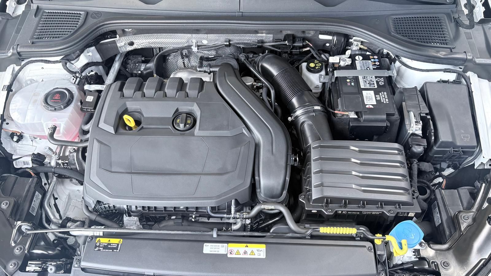 Volkswagen Golf Life 1.5 eTSI CarPlay/ACC/LED/Voll-Assisten foto 21