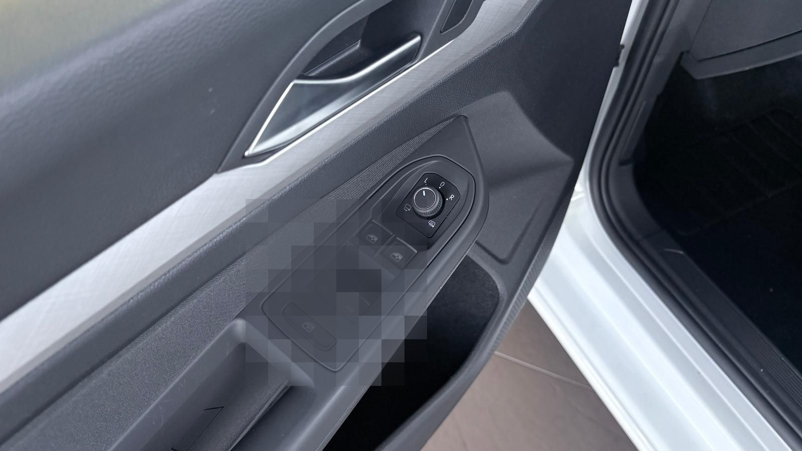 Volkswagen Golf Life 1.5 eTSI CarPlay/ACC/LED/Voll-Assisten foto 7