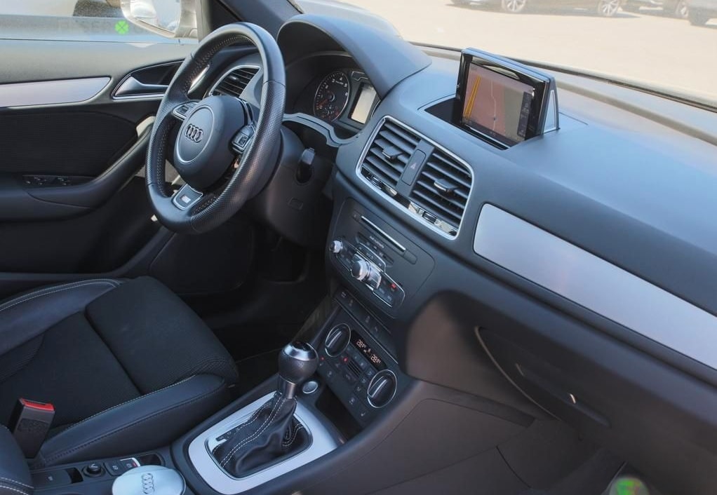 Audi Q3 1.4 TFSI S line S tronic Alu 18" Navi Sitzh. foto 5