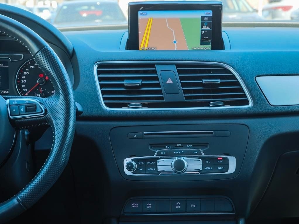 Audi Q3 1.4 TFSI S line S tronic Alu 18" Navi Sitzh. foto 9