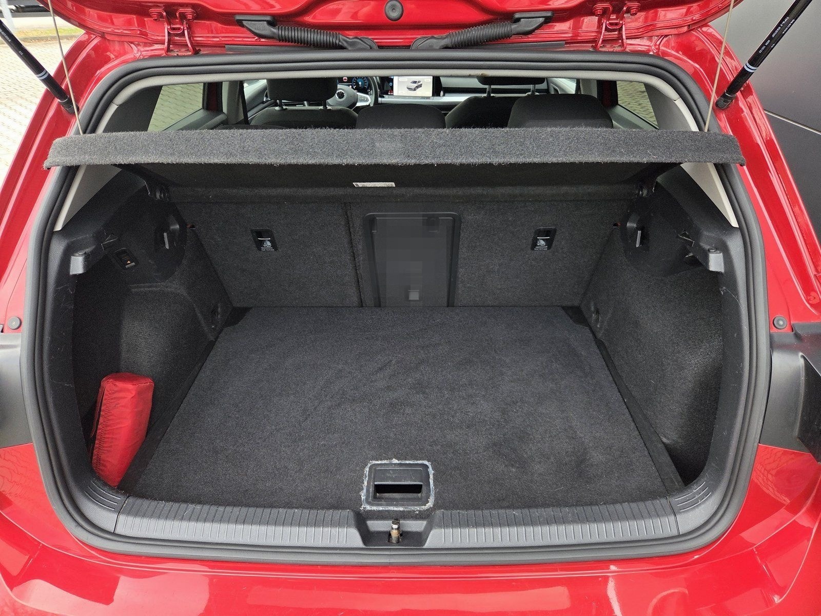 Volkswagen VIII 1.5 eTSI Active*AHK*IQ-LIGHT*IQ-DRIVE-PKT** foto 10