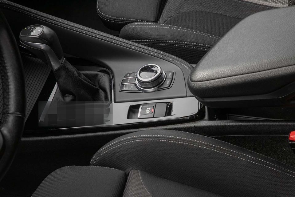 BMW X1 xDrive20i A Sport Line Autom Navi LED Sitzhzg foto 9
