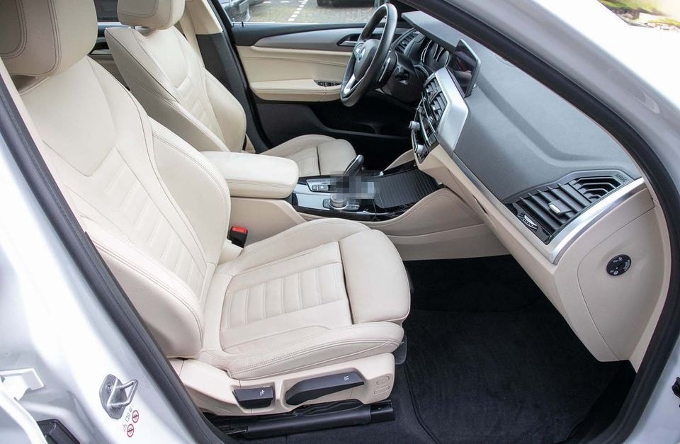 BMW X4 xDrive20d Advantage Aut. Navi Pano AHK Sitzhz foto 3