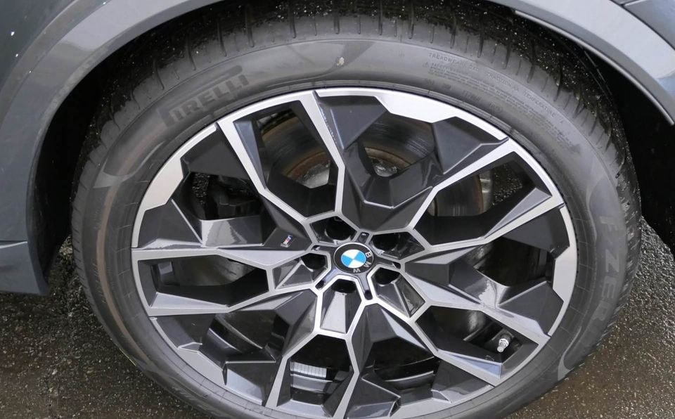 BMW X7 xDrive40d M SportpaketPro Standhzg AHK Pano foto 13