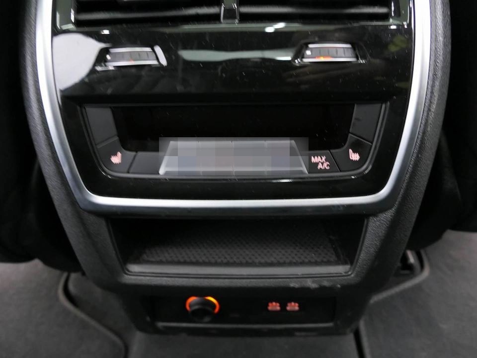 BMW X7 xDrive40d M SportpaketPro Standhzg AHK Pano foto 8