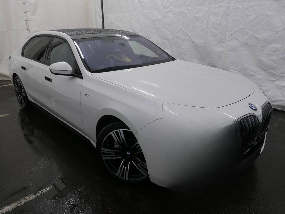 BMW 740d xDrive M Sportpaket Standhzg SkyLounge 21" foto 2
