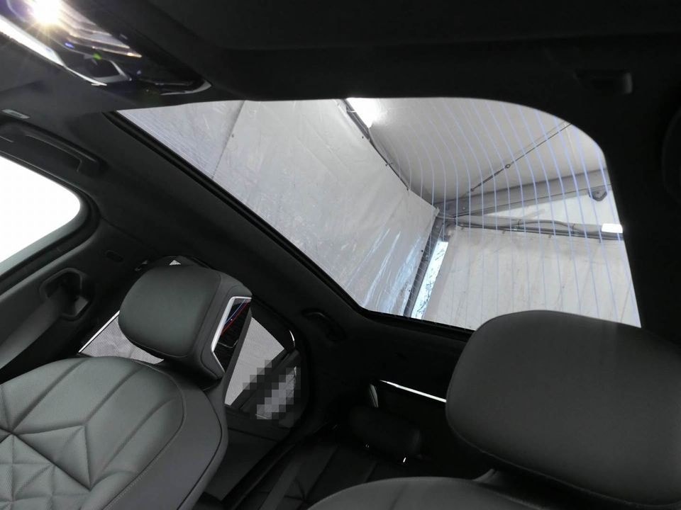 BMW 740d xDrive M Sportpaket Standhzg SkyLounge 21" foto 10