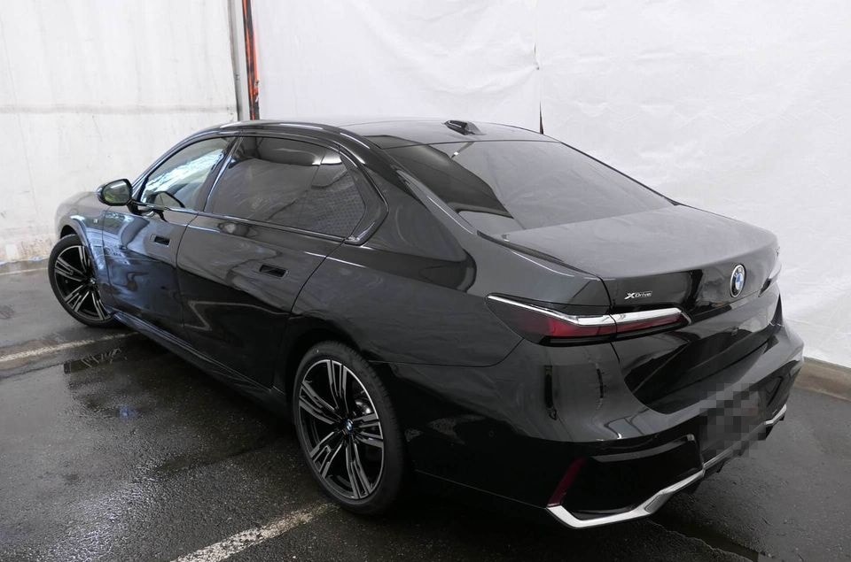 BMW 740d xDrive M Sportpaket*Standhzg*Pano*DAPro*B&W foto 3