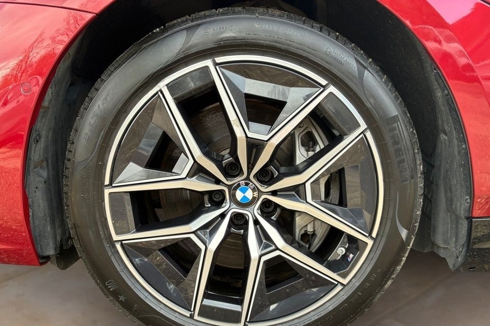 BMW 550e xDrive Touring M Sport + GARANTIE-bis-09.30 foto 2