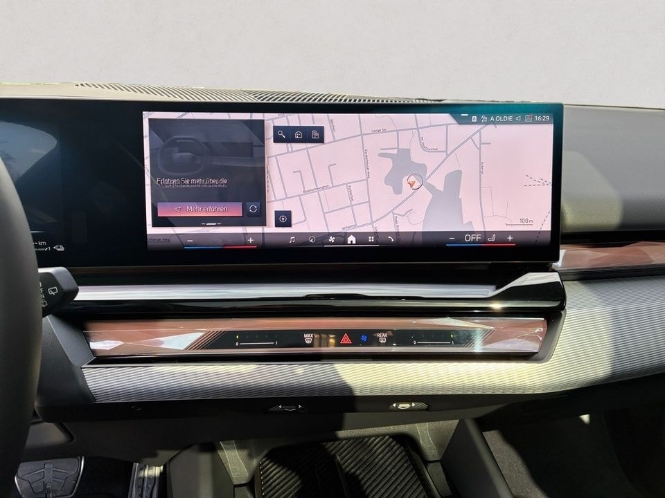 BMW 550e xDrive Touring M Sport + GARANTIE-bis-09.30 foto 13