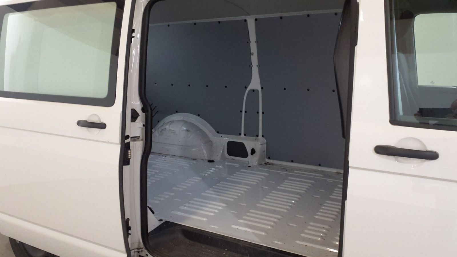 Volkswagen T6 Transporter Kasten Lang 2,0 TDI*ACC/SHZ/KLIMA foto 6