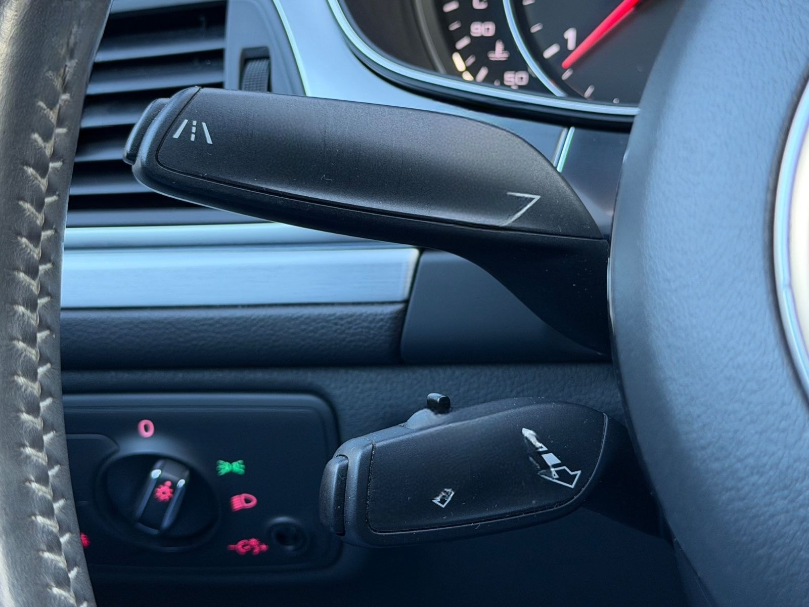 Audi A6 Avant 3.0 TDI quattro/S-LINE/AHK/ACC/SPUR/LED foto 25