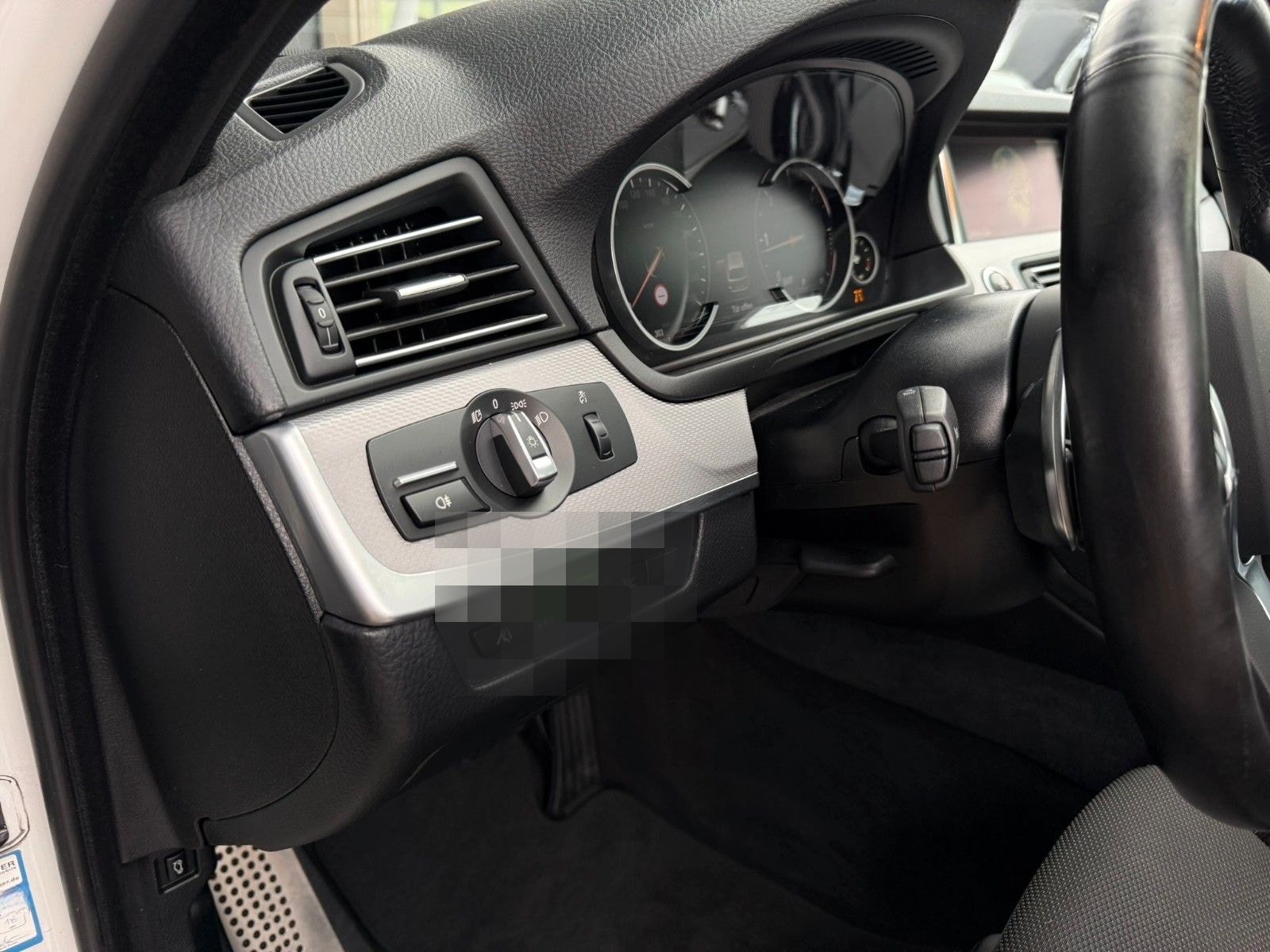 BMW 520 d Touring M Paket *Pano *Virtual *Head up foto 16