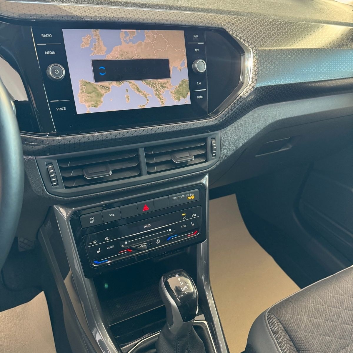 Volkswagen T-Cross Style 1.0 TSI foto 11