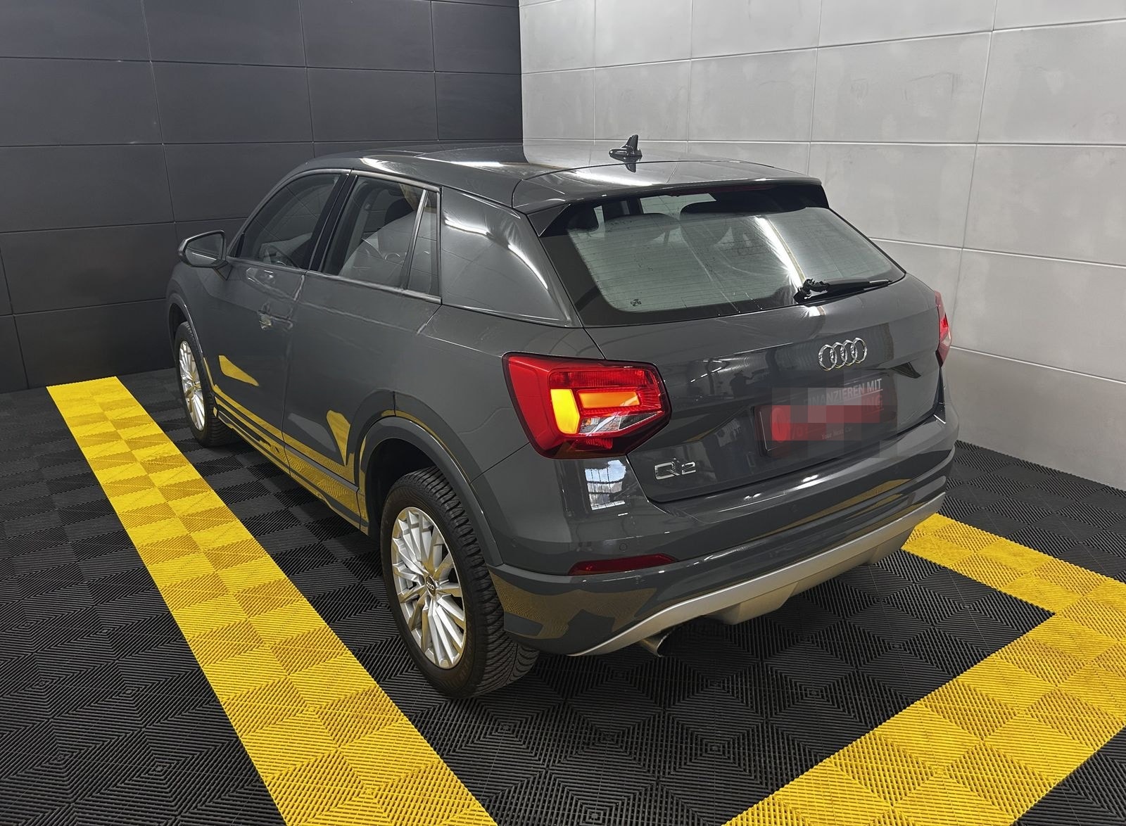 Audi Q2 2.0 TDI Quattro+ACC+Pano+AHK+Kam+Navi+Digital foto 7