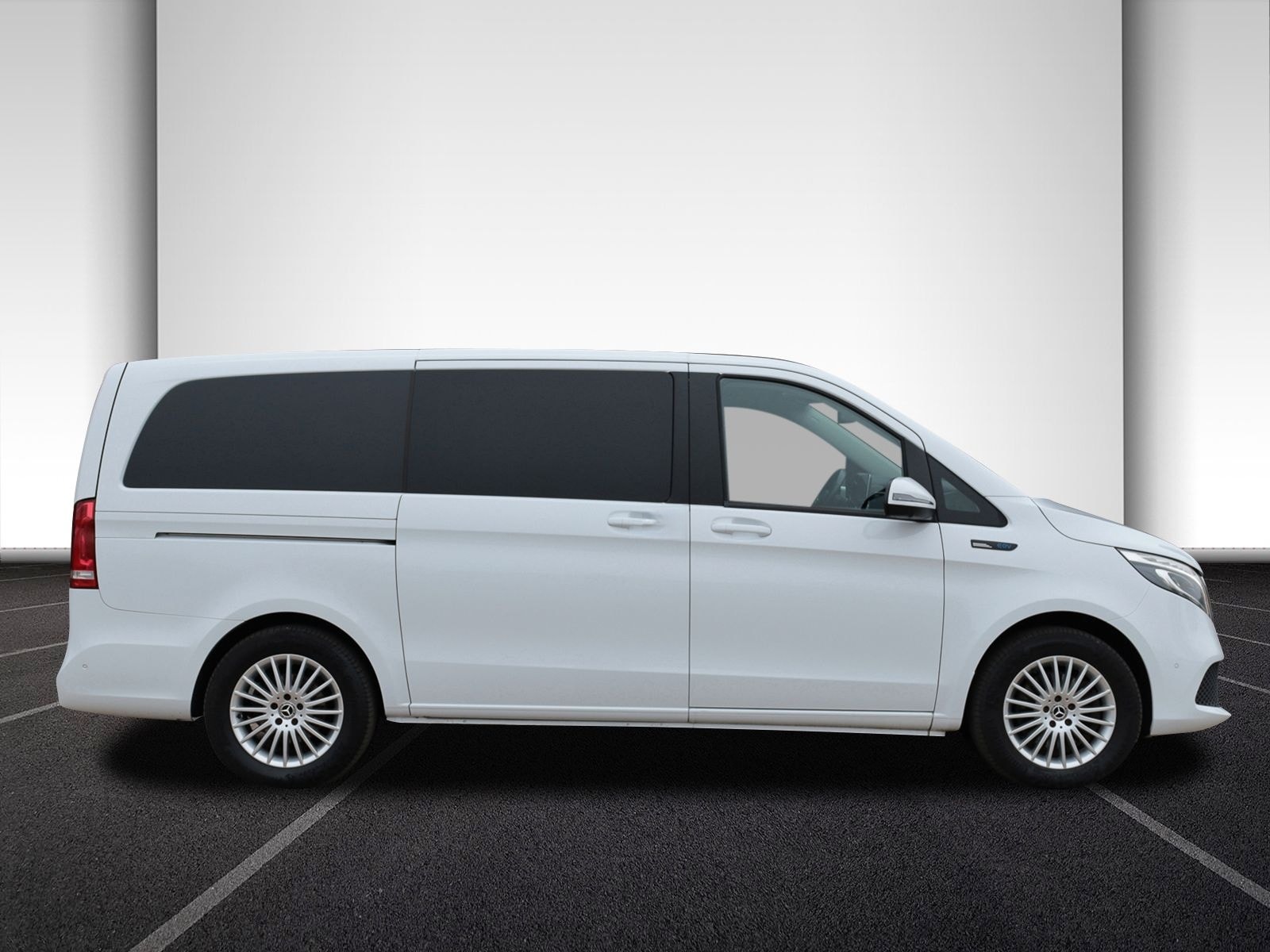 Mercedes-Benz EQV 300 lang,6Sitze,2 el.Schiebetür,Airmatic,LED foto 2