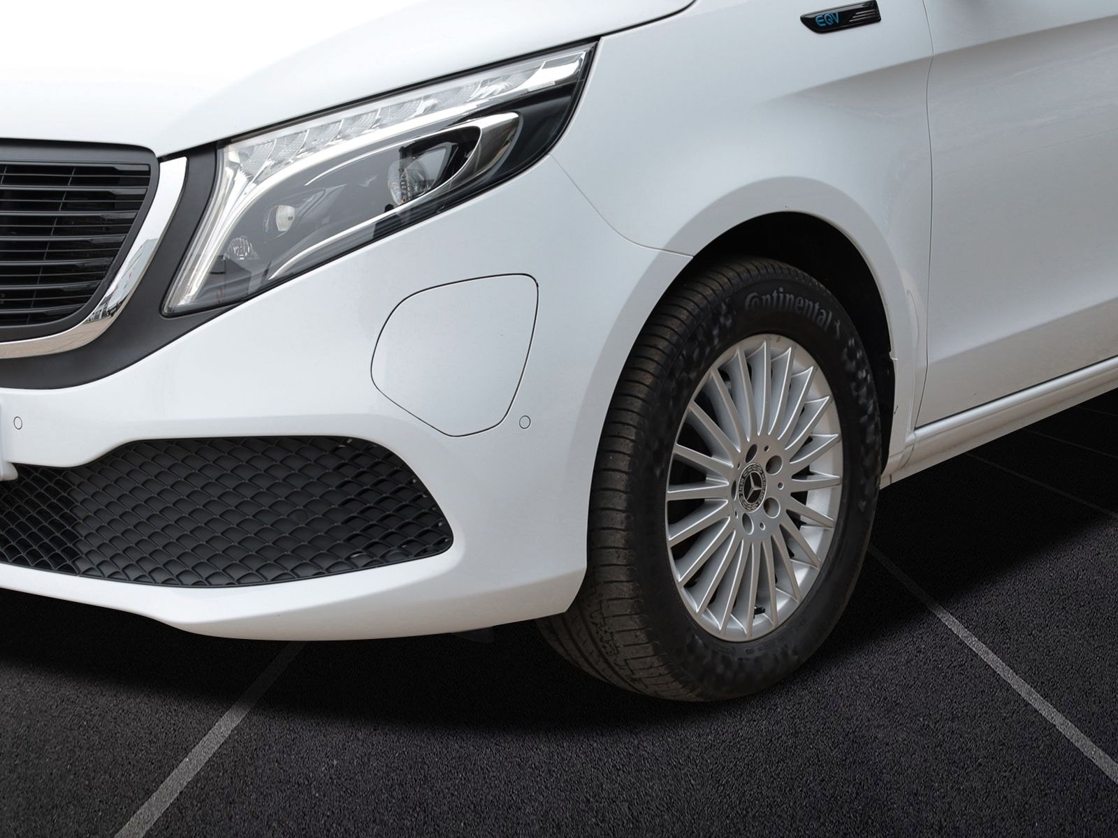 Mercedes-Benz EQV 300 lang,6Sitze,2 el.Schiebetür,Airmatic,LED foto 8