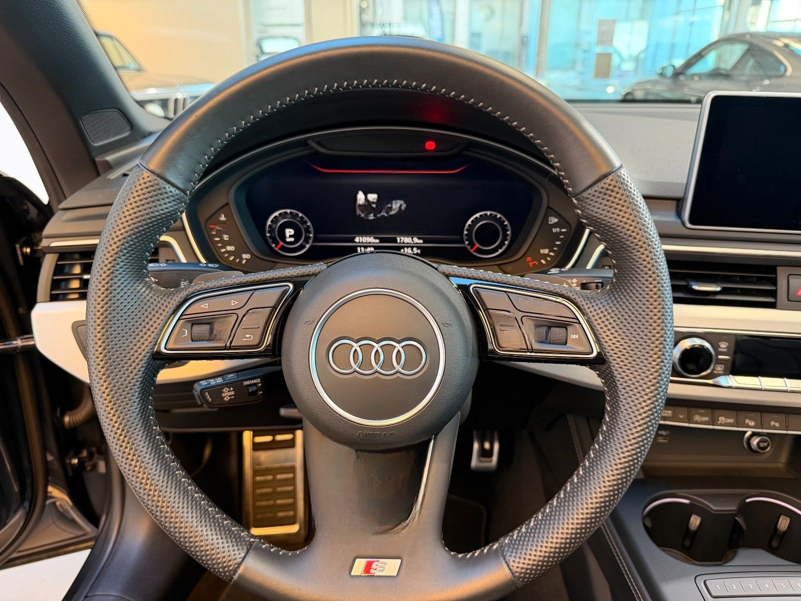 Audi A5 Cabriolet 45 TFSI quattro sport S-Line Plus foto 16