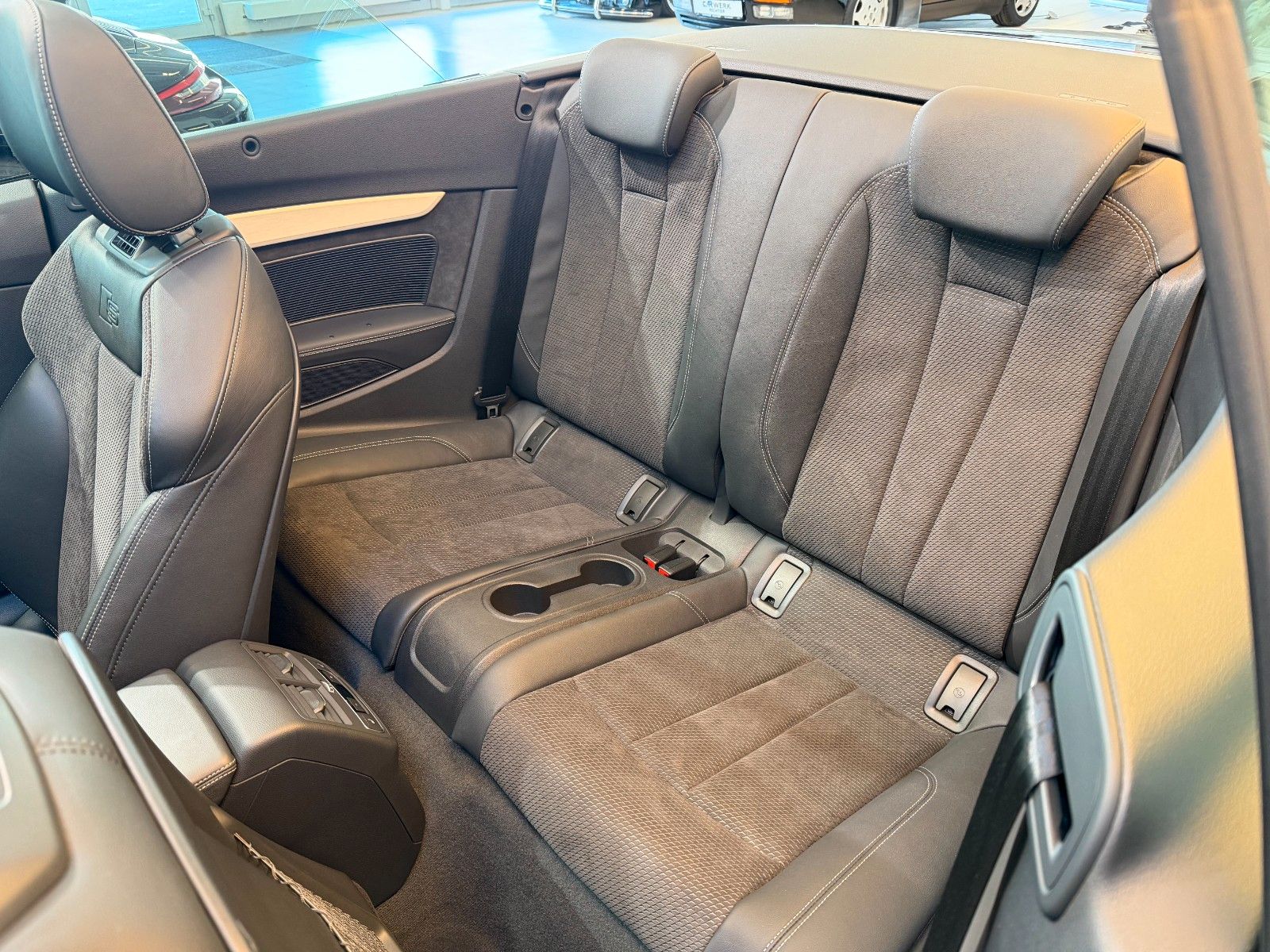 Audi A5 Cabriolet 45 TFSI quattro sport S-Line Plus foto 18